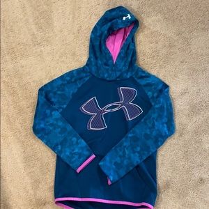 Under Armour (girls) hoodie